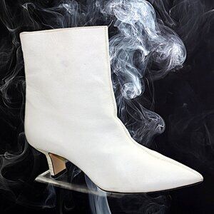 Paul Andrew Mangold Handmade Italy White Leather Bootie, Size 36.5  (US 6.5)